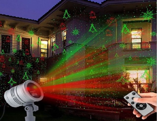 set up Christmas light projector