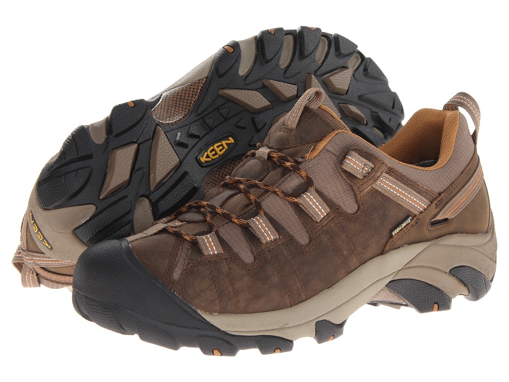 Best Hiking Shoes for men and women