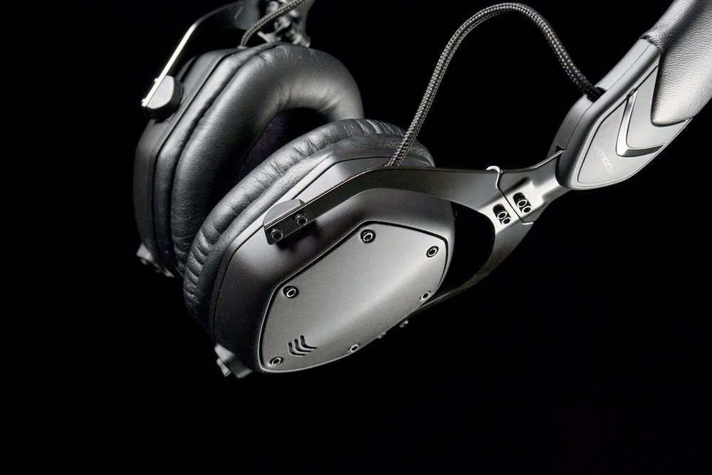 Best headphones under $200